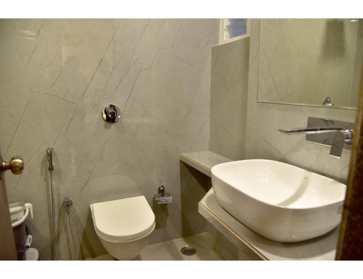 Hotel Dwarka, Nagpur Esterno foto
